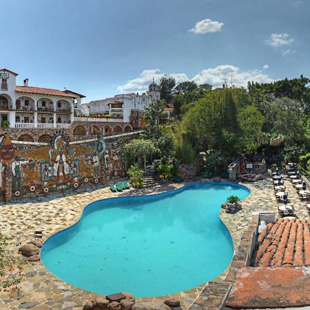 Posada De La Mision, Hotel Museo Y Jardin 태스코 데 알라르콘 외부 사진