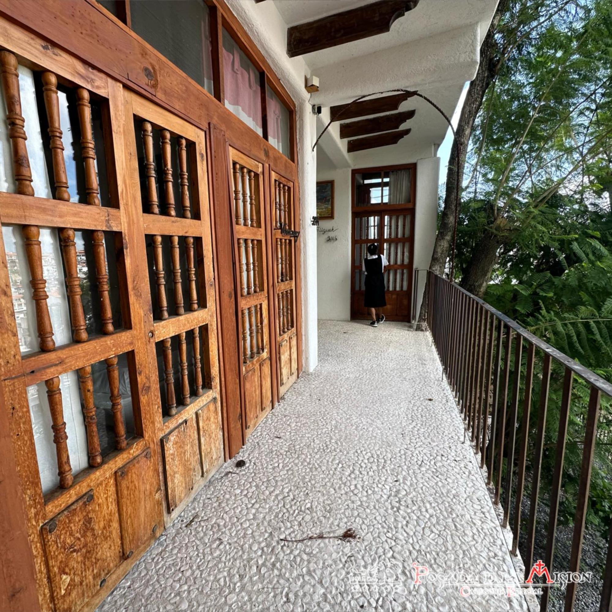 Posada De La Mision, Hotel Museo Y Jardin 태스코 데 알라르콘 외부 사진