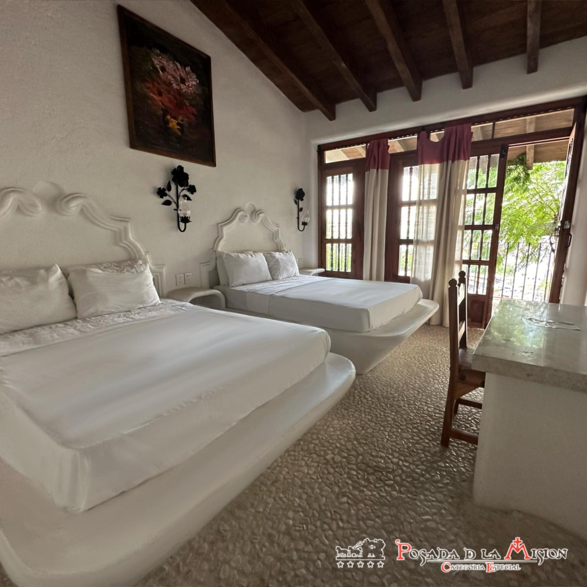 Posada De La Mision, Hotel Museo Y Jardin 태스코 데 알라르콘 외부 사진
