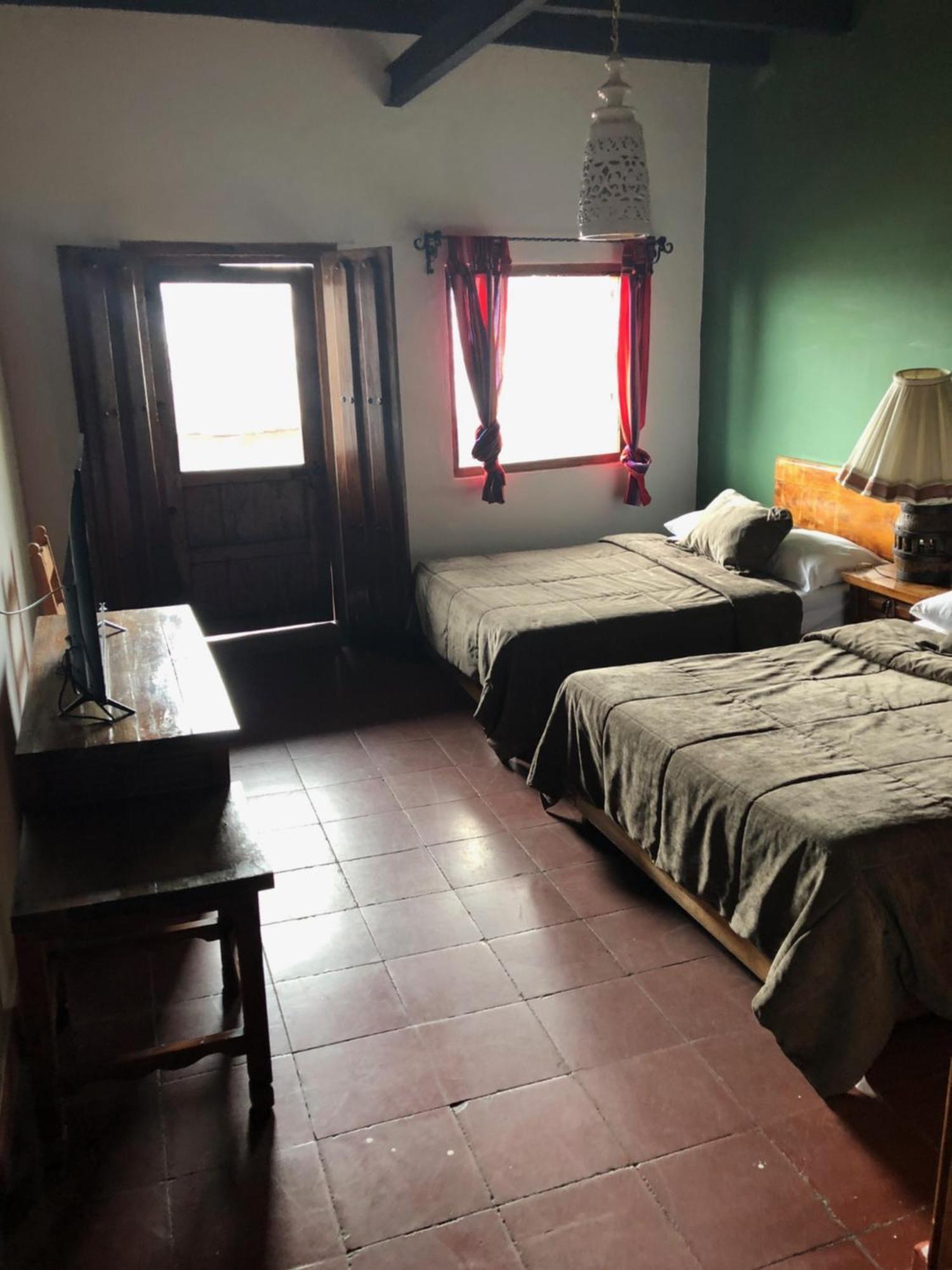 Posada De La Mision, Hotel Museo Y Jardin 태스코 데 알라르콘 외부 사진