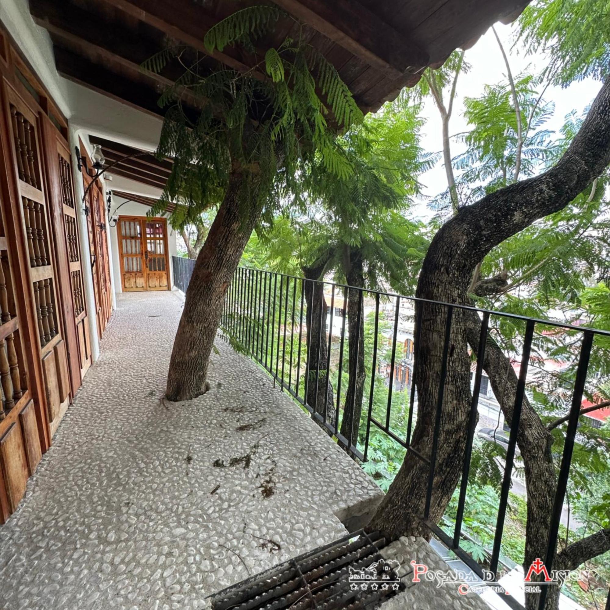 Posada De La Mision, Hotel Museo Y Jardin 태스코 데 알라르콘 외부 사진